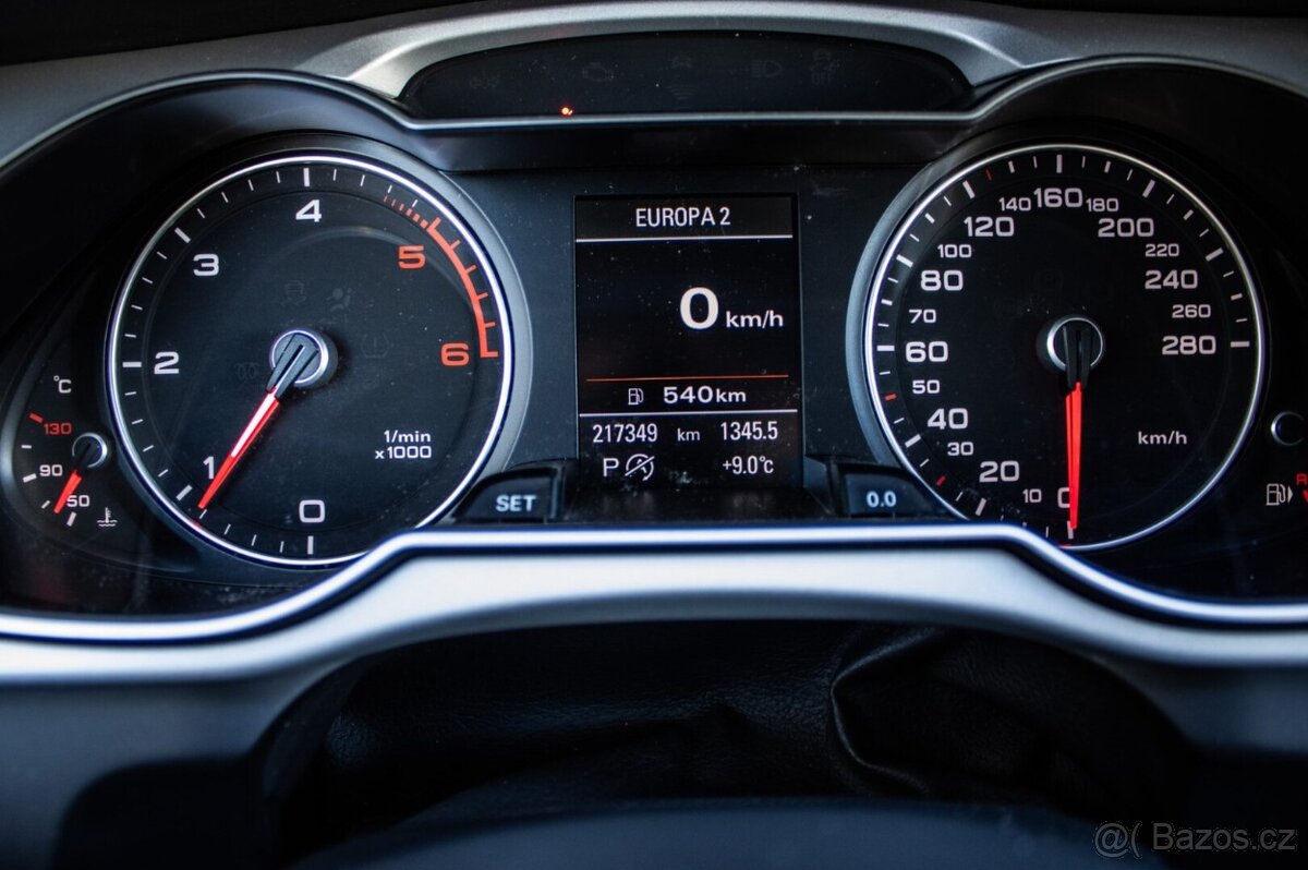 Audi A4 Allroad 2.0 TDi Quattro - 12