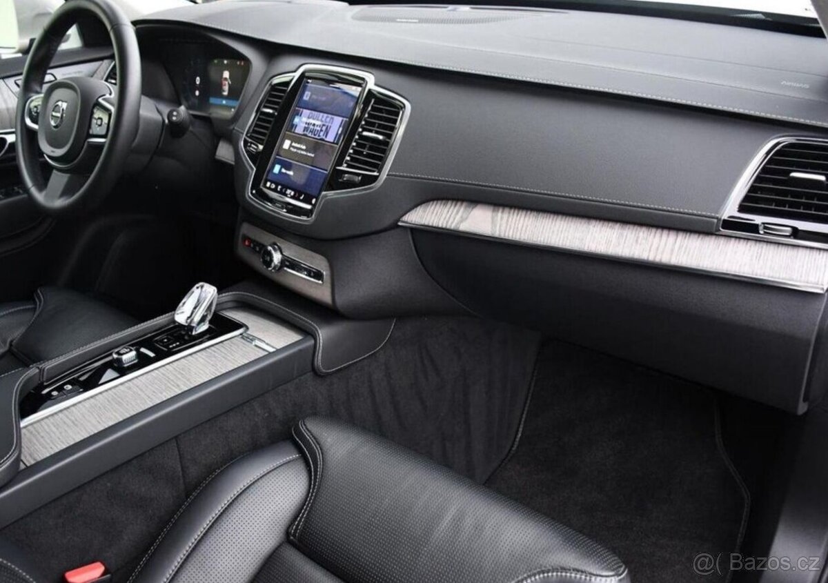 Volvo XC90 T8 - 12