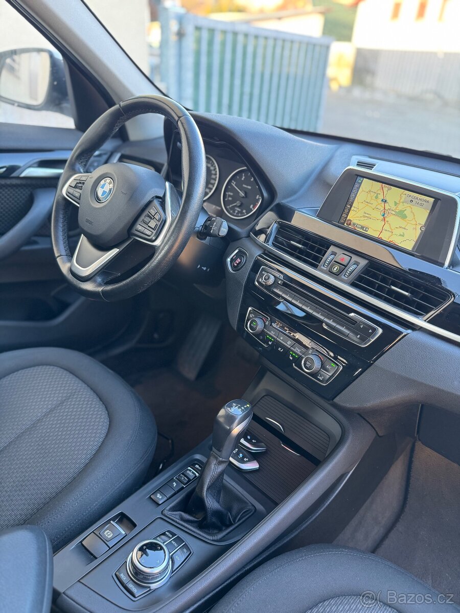 PRODÁNO BMW X1 xDrive 18d PERFEKTNÍ STAV 2 SADY KOL - 12