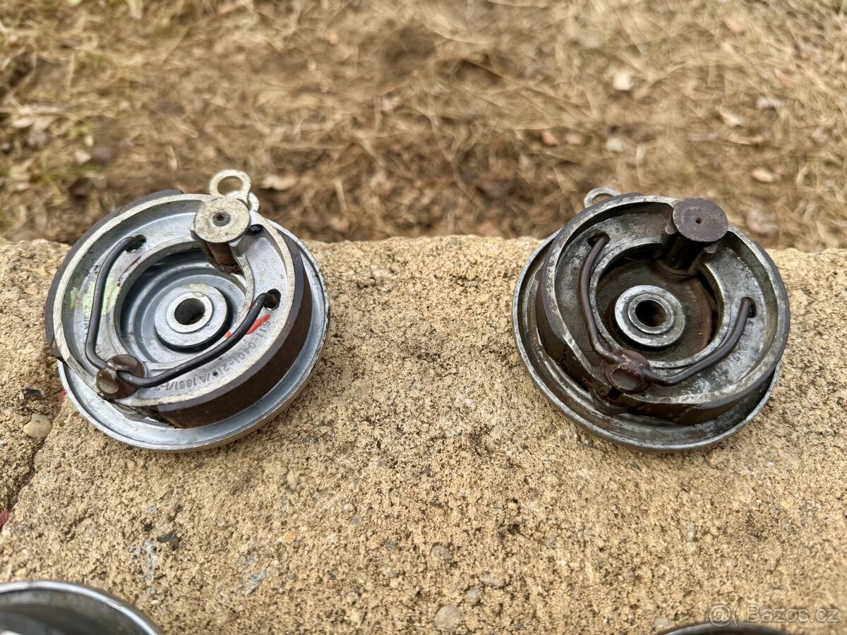 Jawa Jawetta, Stadion - díly - 12