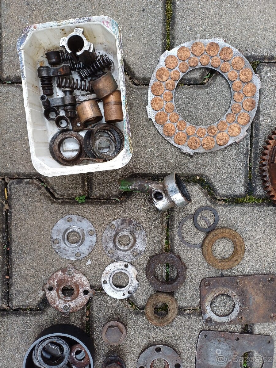 ČZ předvalečna- Díly nd - 12