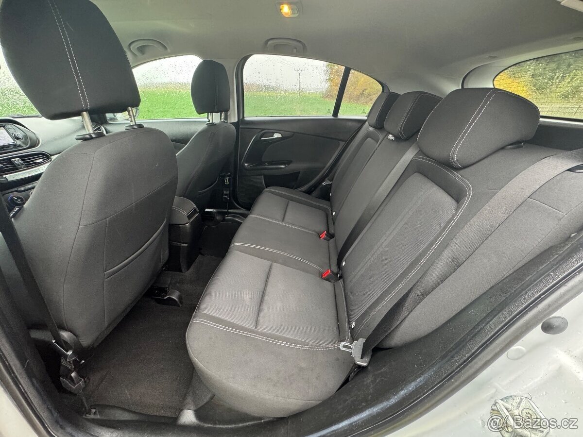 Fiat Tipo 1.6 JTD MULTIJET 88kw, 112.000km, LEHCE POŠKOZENÉ - 12