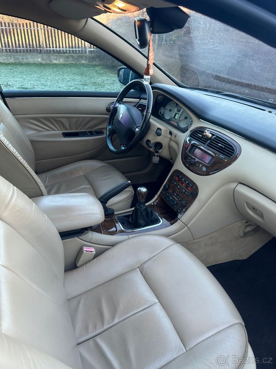 Peugeot 607 2.2 HDi - 12