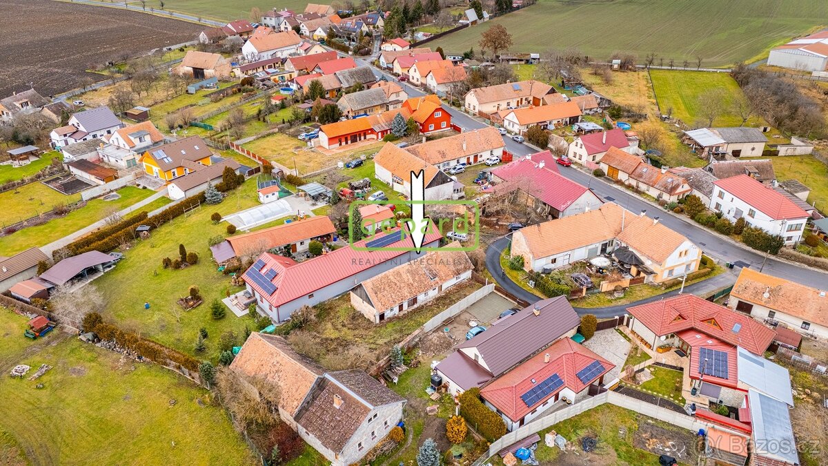 Prodej vesnického stavení a pozemku, Zaříčany - 12