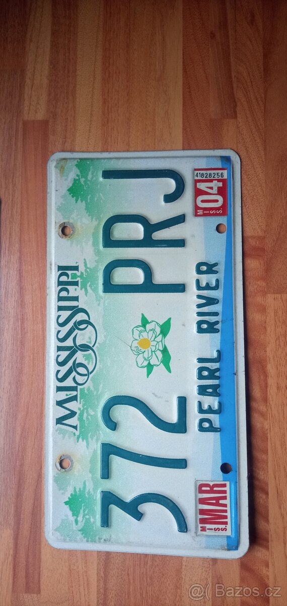 PRODÁM USA REGISTRAČNÍ ZNAČKY PĚKNÁ DEKORACE - 12