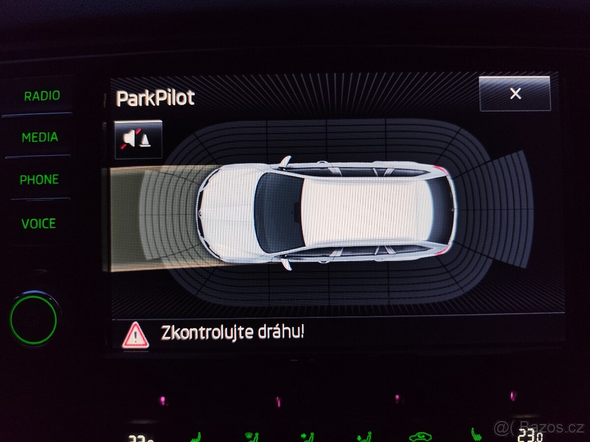 Škoda Octavia lll combi tdi - 12