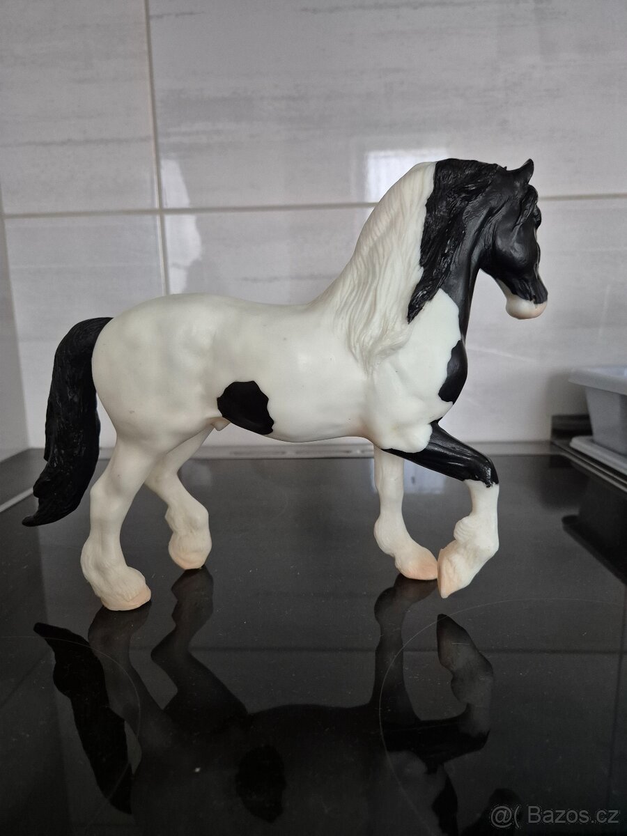 Breyer Traditional - 12