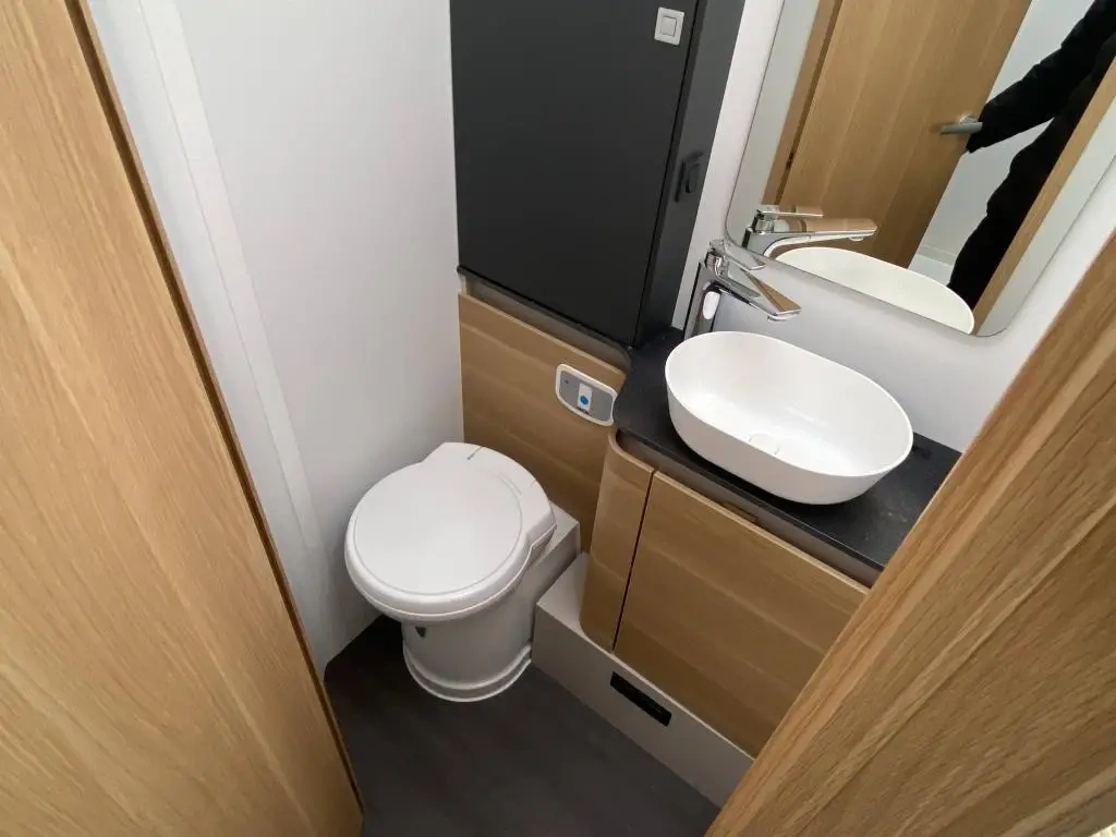 Adria Matrix Axess 670 SL - 12