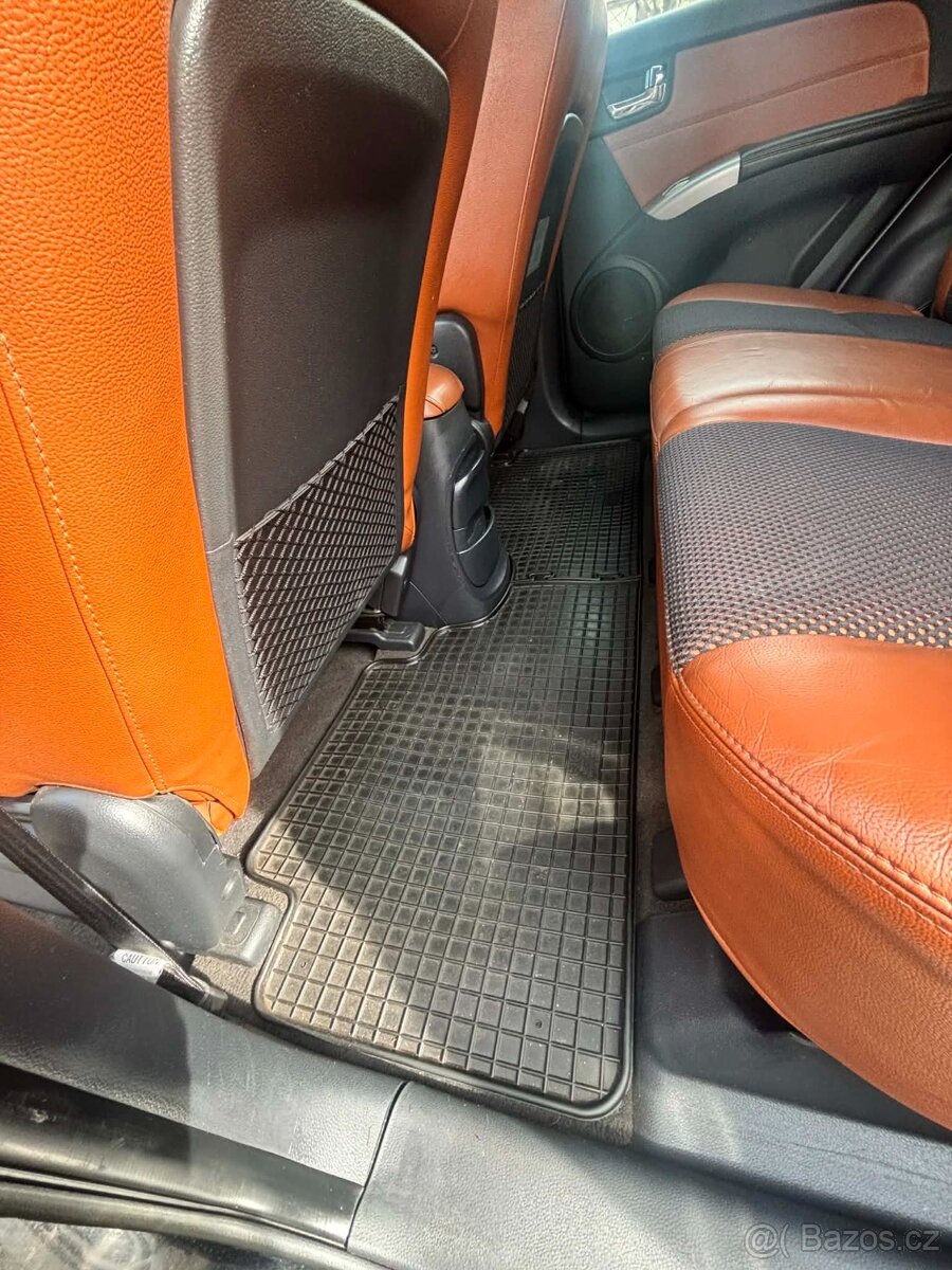 Kia Sportage 2.0 CRDI - 12