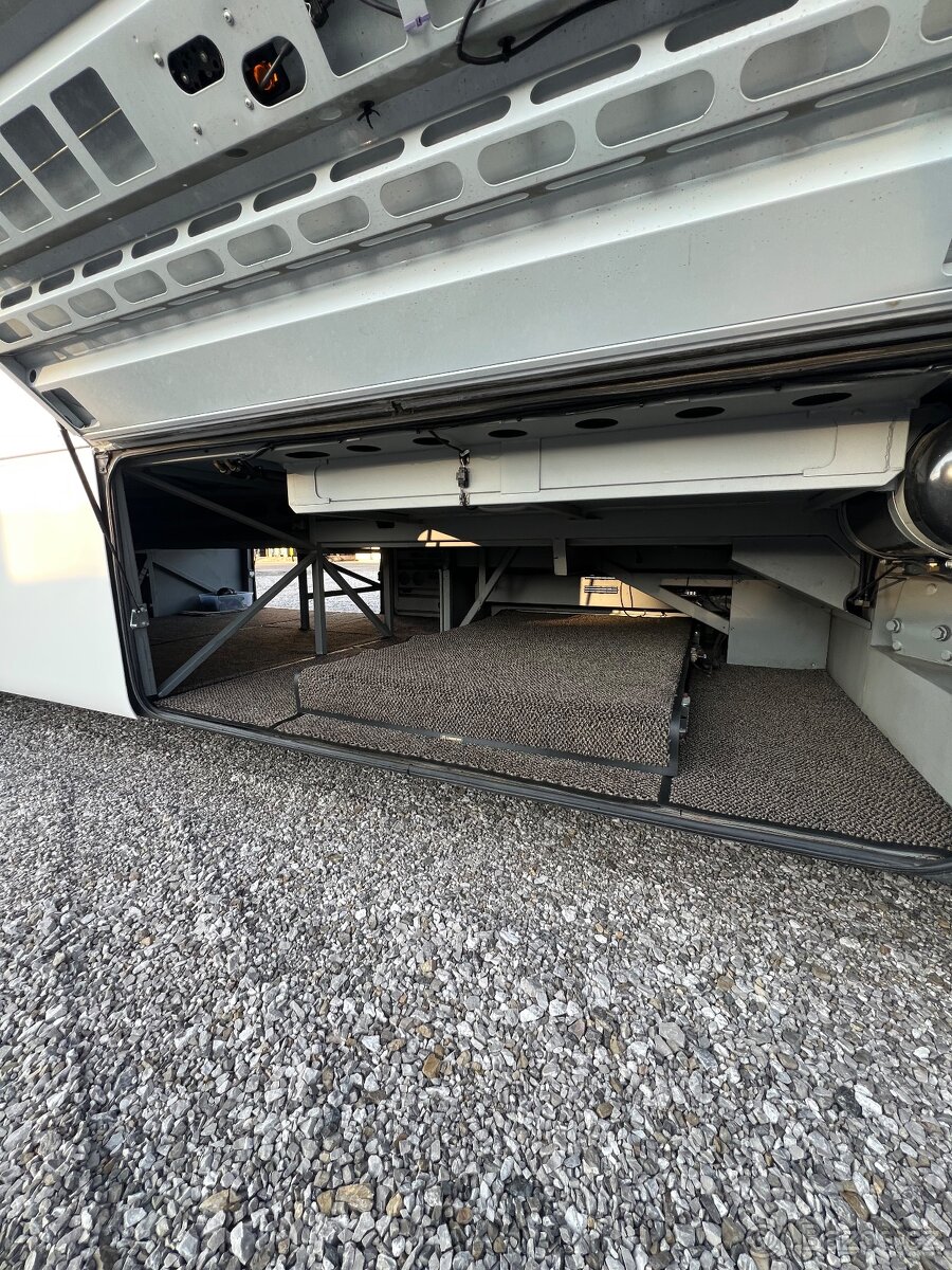 Setra S 415 H. €5 lift - 12