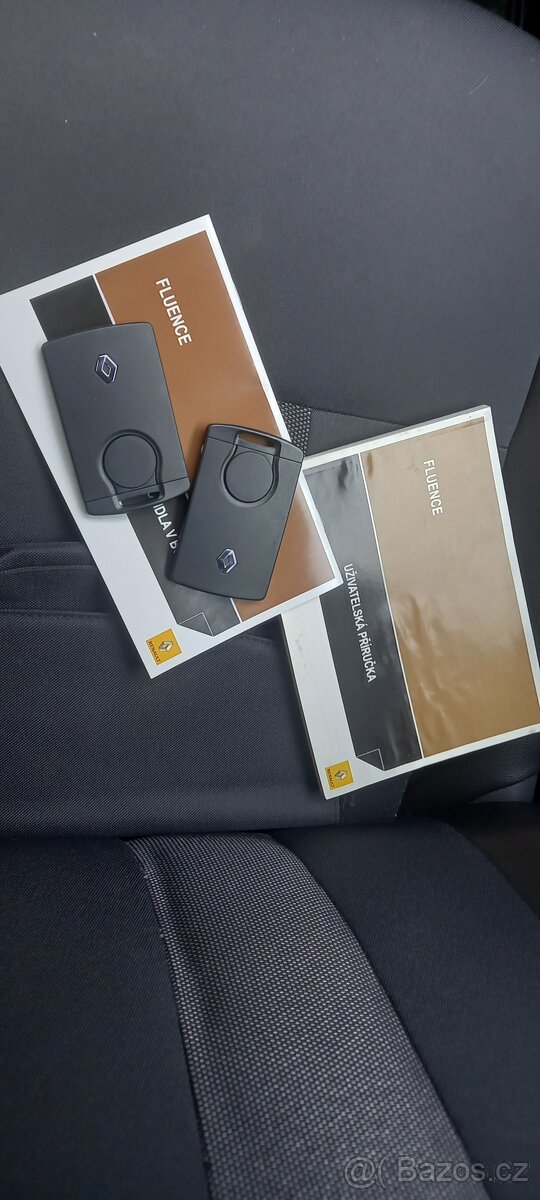 RENAULT FLUENCE 1,6i r.v.2010,naj:126tkm,KLIMA,DOHODA - 12