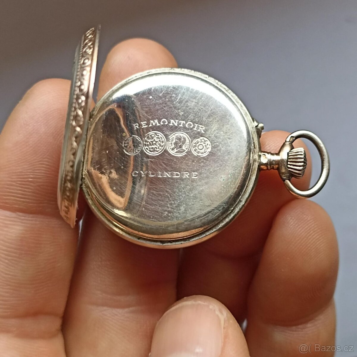 Starožitné celostříbrné pěkně zdobené kapesní jeptišky - 12