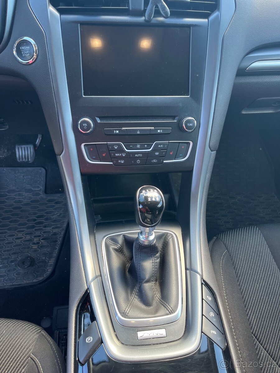 Ford Mondeo Mk5 - 12