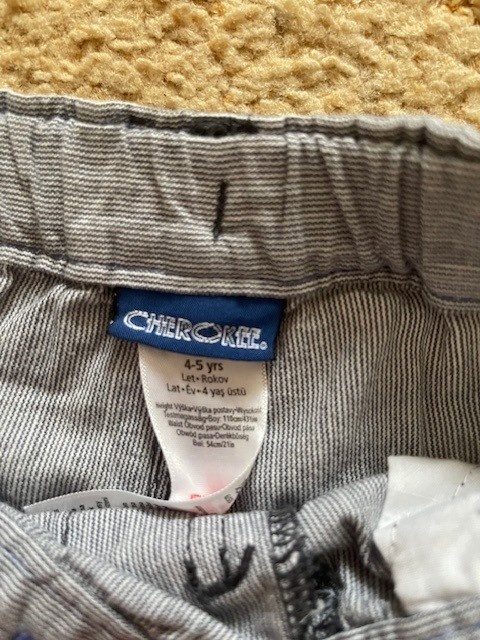 Chlapecké kraťasy 4-6 let - 12