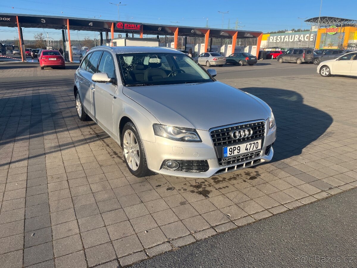 Audi B8 sleva na místě vice informací na telefonu - 12