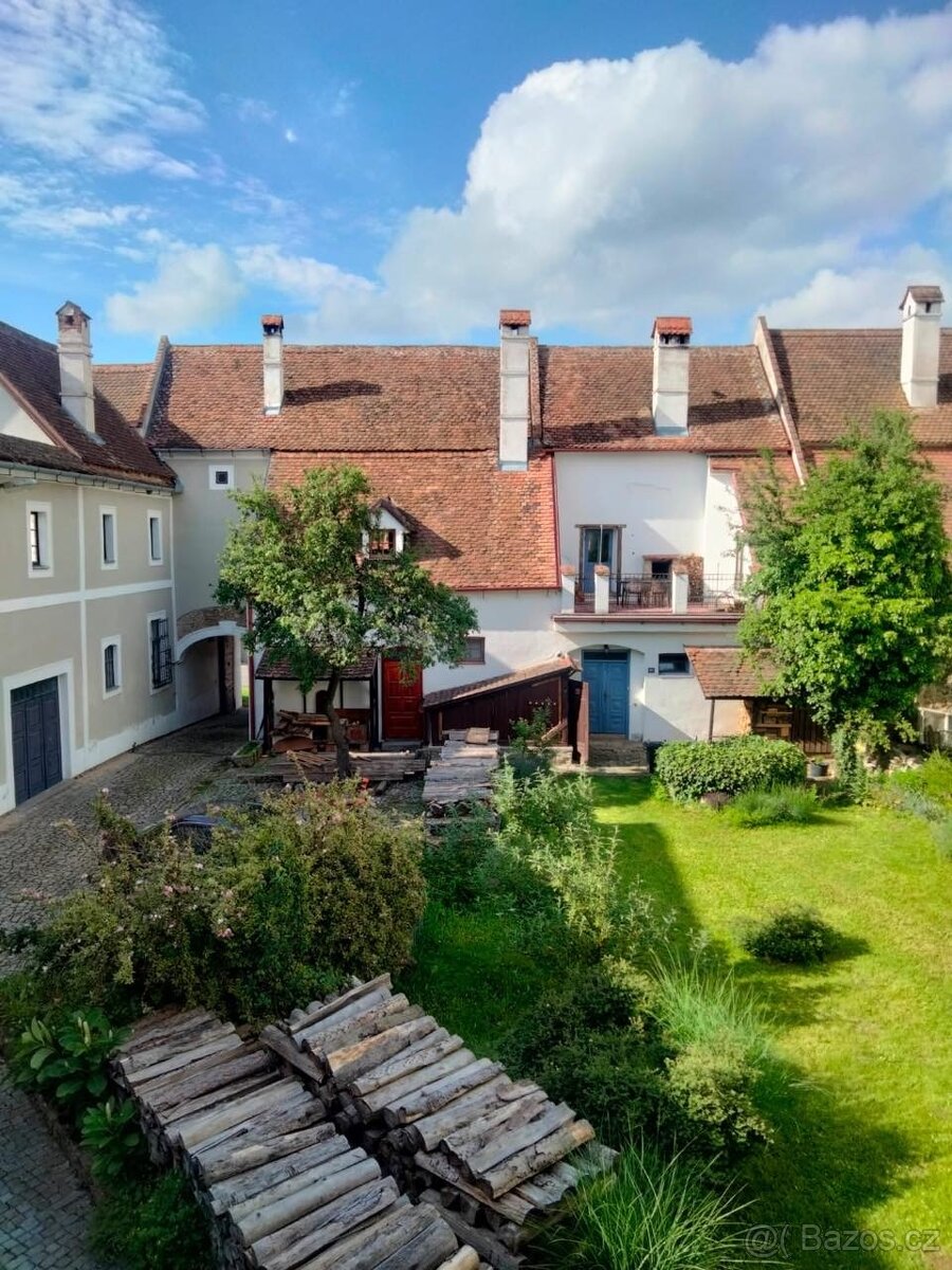 Prodej krásného domu Vratěnín, okres Znojmo - 12