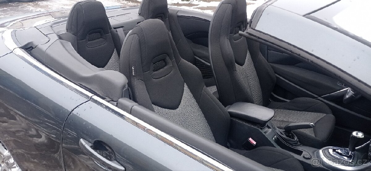 Peugeot 308 cc,1,6 benzín ,103kW,r. 2010,AUTOMAT - 12