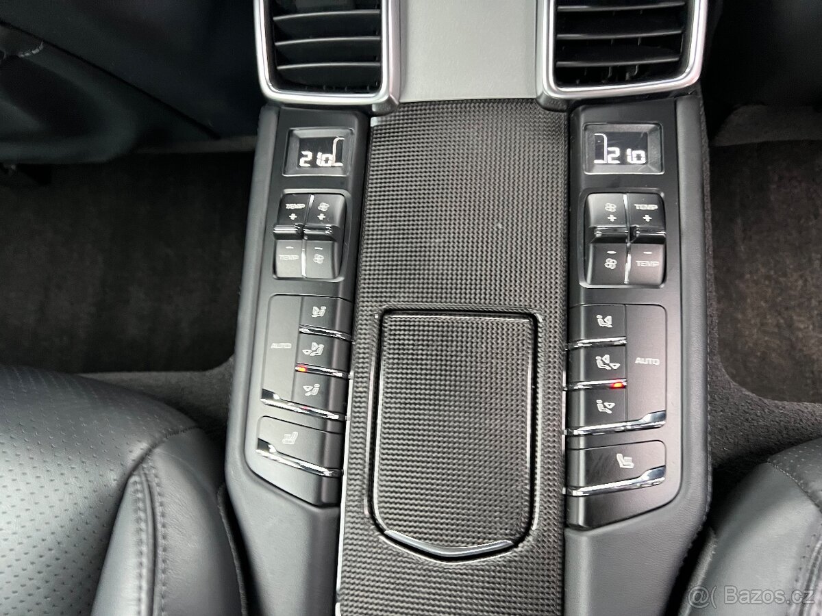 Porsche Panamera GTS model 2014 dověry vzduch nez.topení - 12