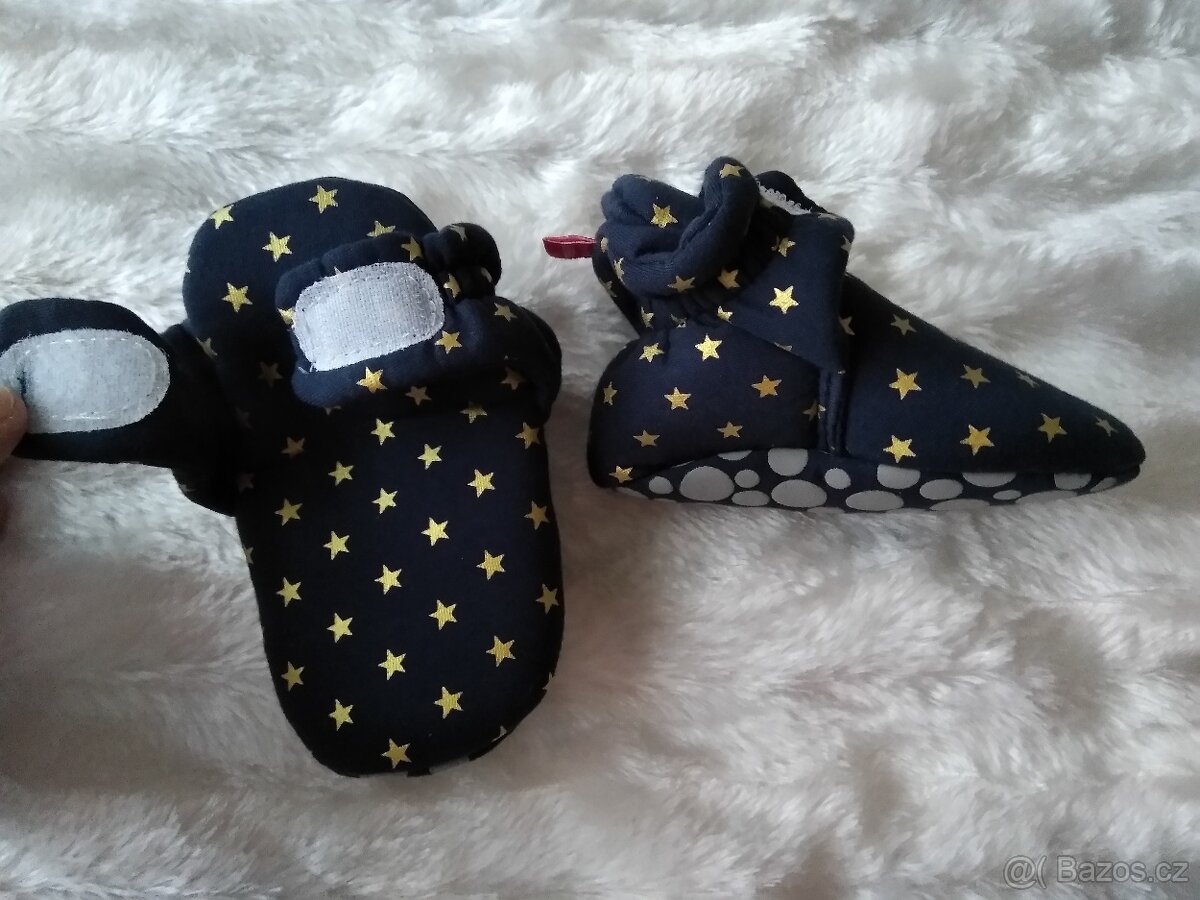 Nové capáčky typu Lodger vel.18 - 12