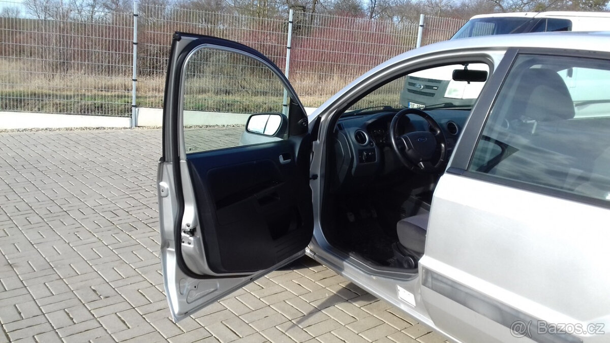 Ford Fusion 1,4 TDCi - 12