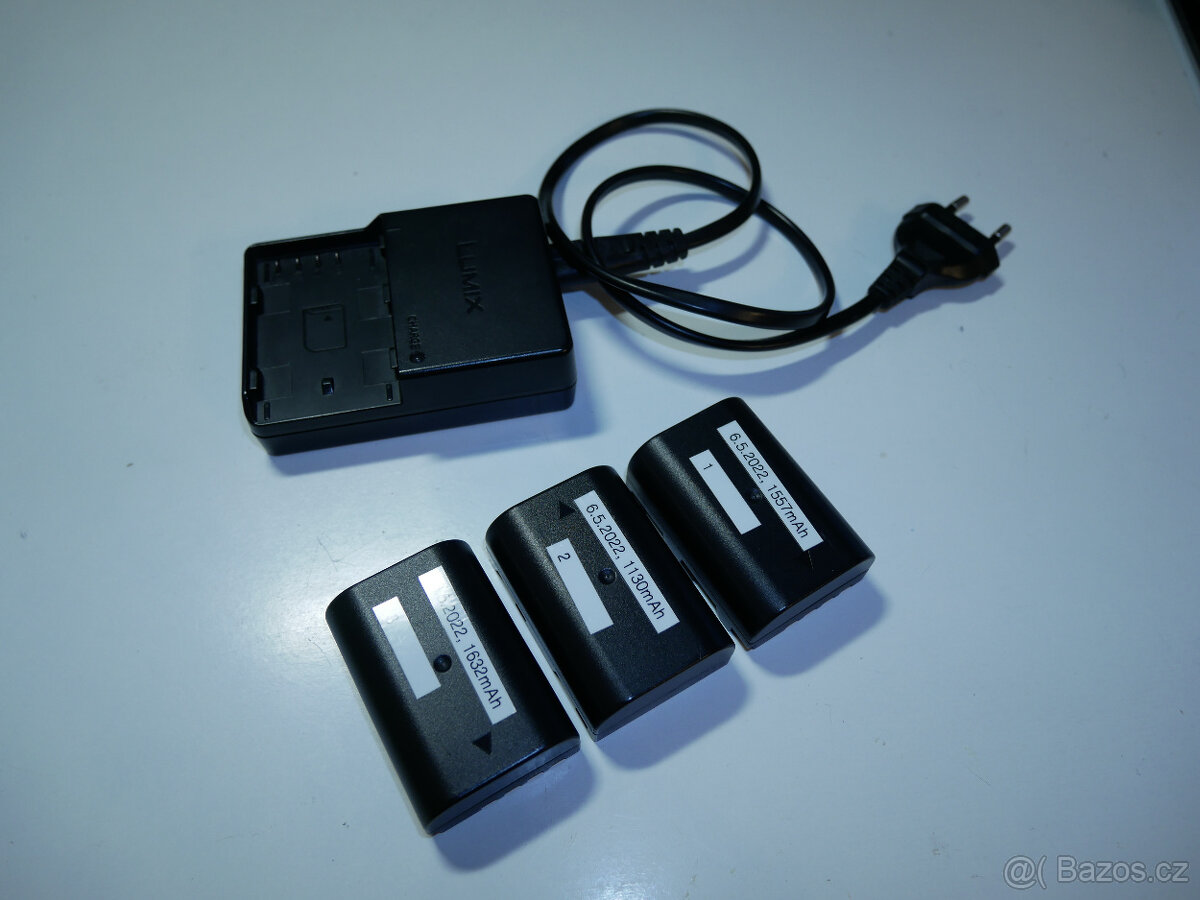 Panasonic Lumix GH5 + Leica 12-60 + příslušenství - 12