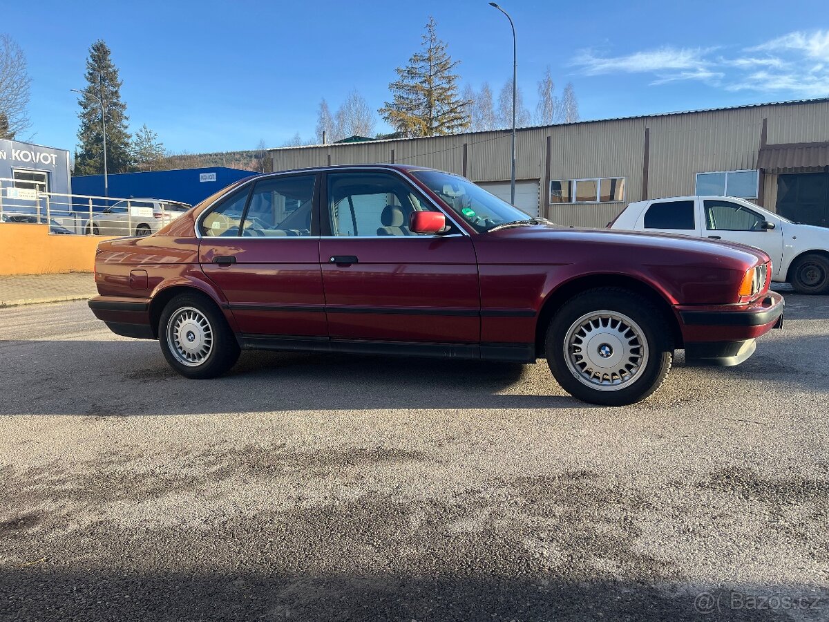Predám E34 530i V8 manuál M60B30 160KW - 12