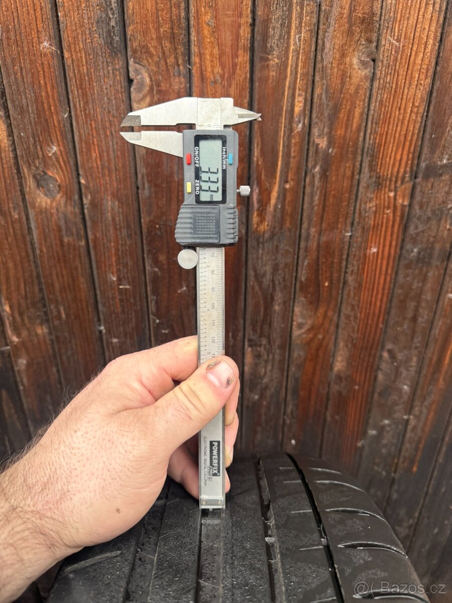 Alu Kola 225/45R17 - 12