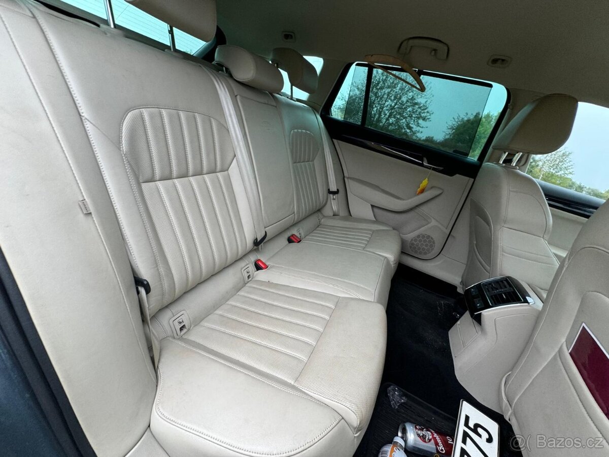 Škoda Superb 3 kombi L&K 2.0TDI 140KW DFCA PZR LF7Y 2016 - 12