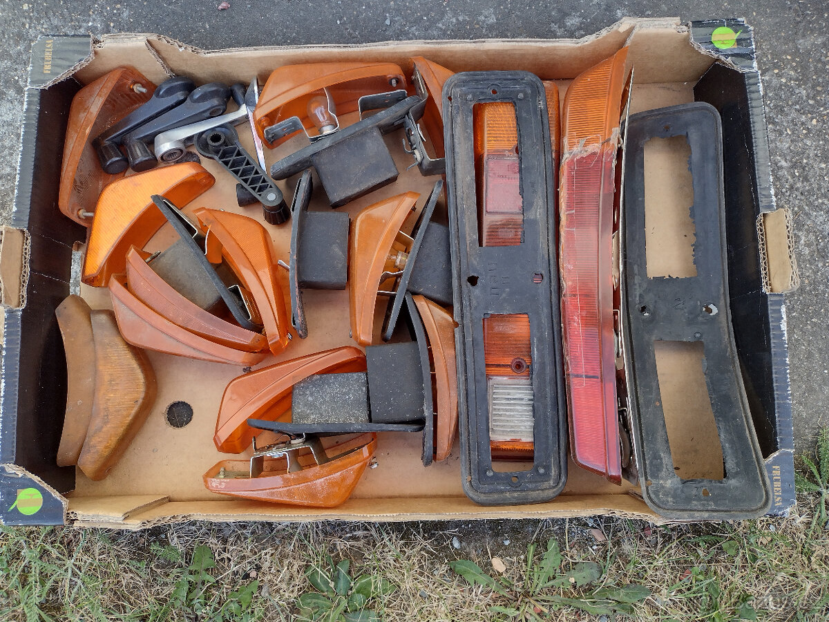 WARTBURG 353, NÁHRADNÍ DÍLY - 12