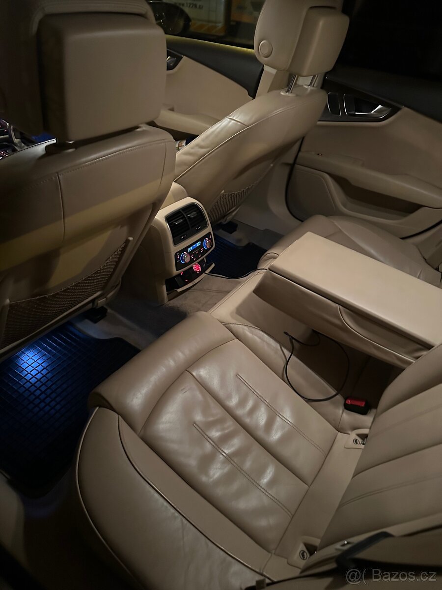 Audi A7 - 12