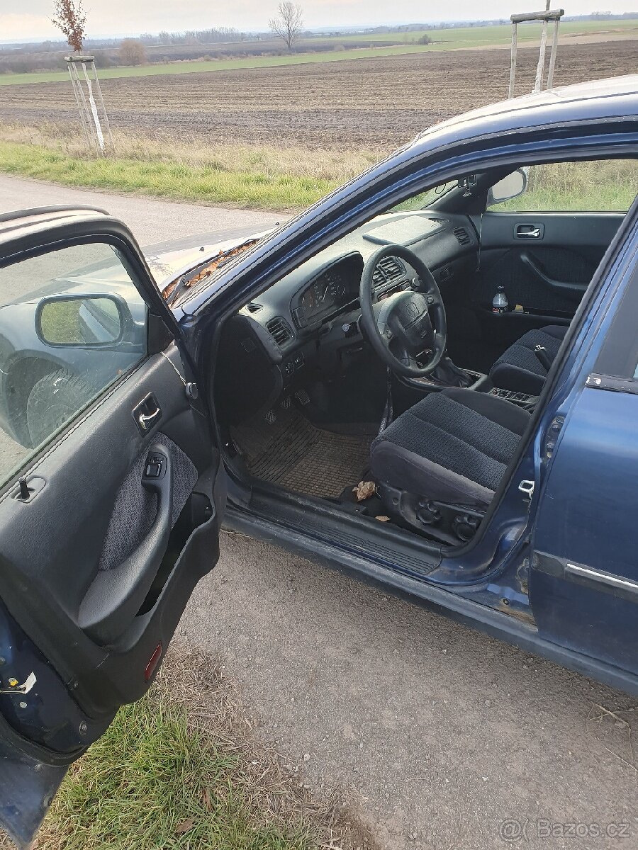 Honda accord 5g LPG - 12