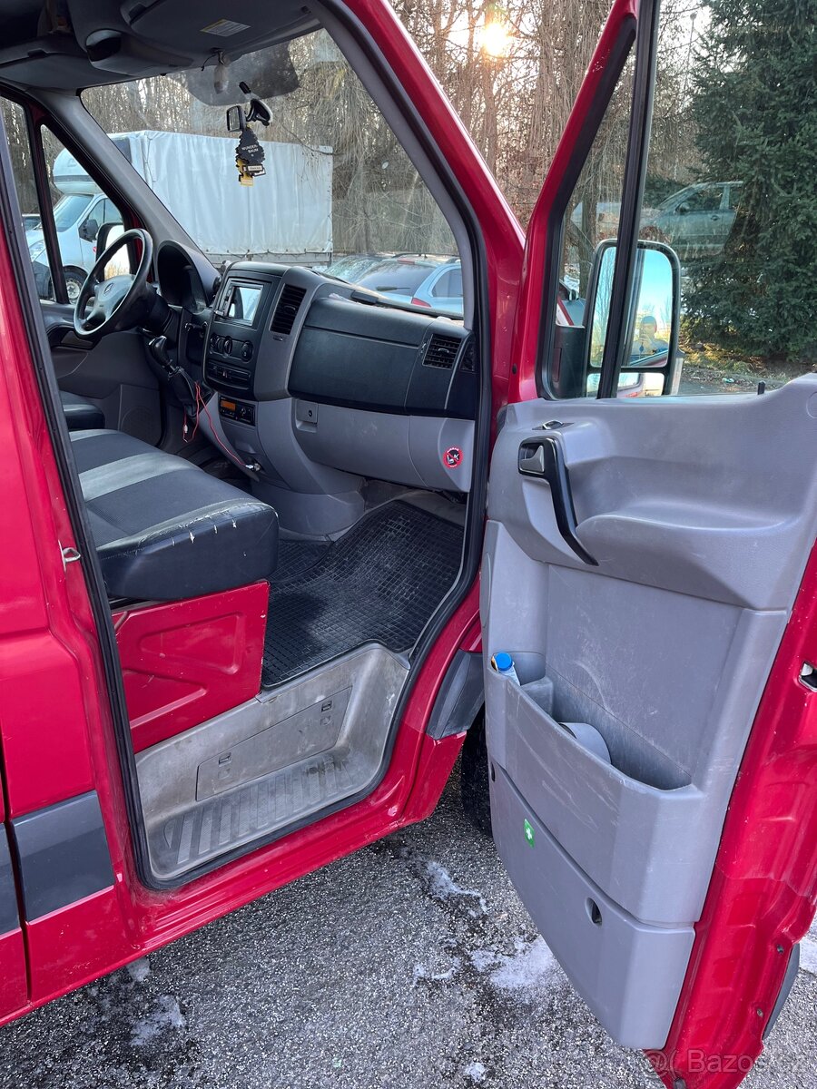 MERCEDES SPRINTER - 12