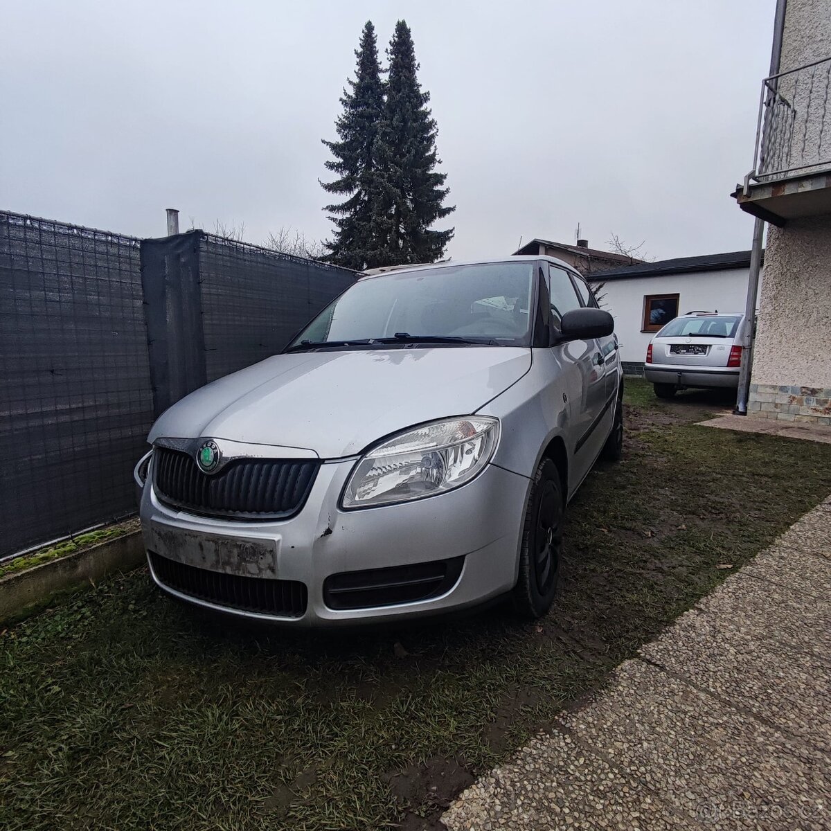 Škoda Fabia - 12