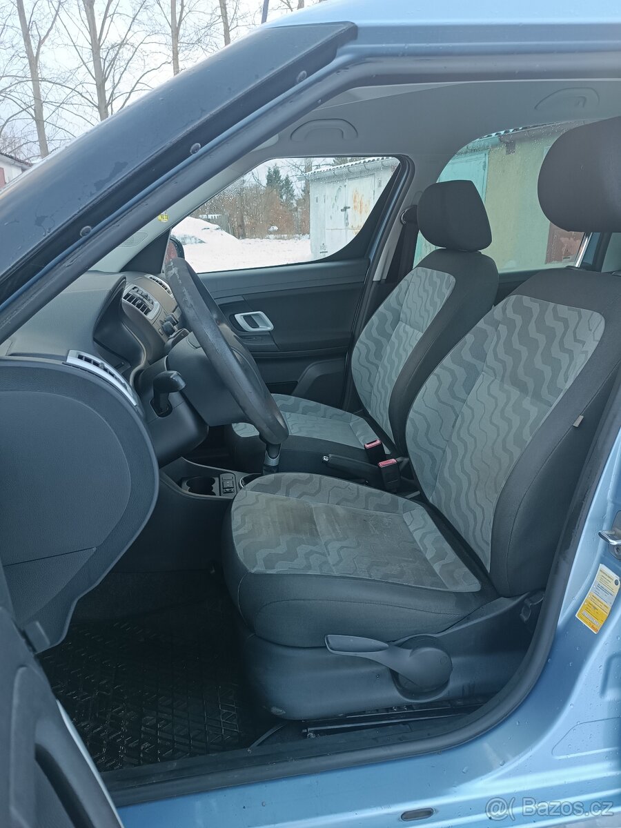 Prodám Škoda Roomster - 12