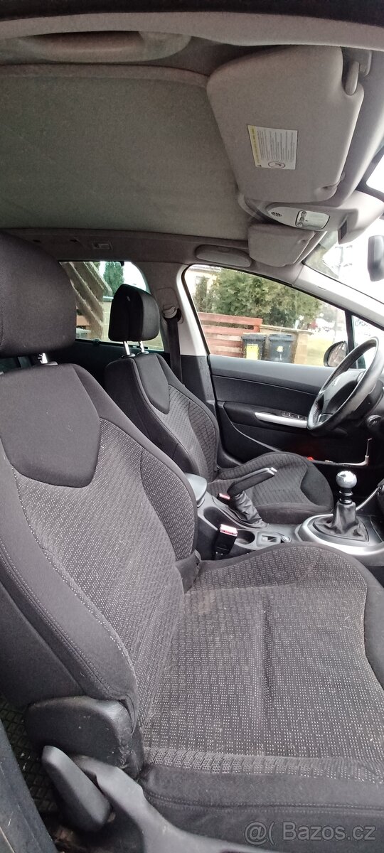 Peugeot 308 sw r.v. 2008 - 12