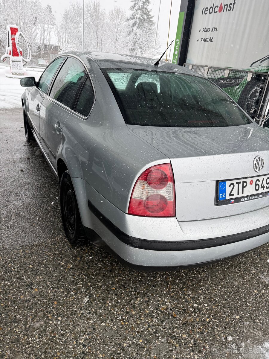 Volkswagen Passat 1.9 TDI Manual 6 rychlosti b5.5 96kw - 12