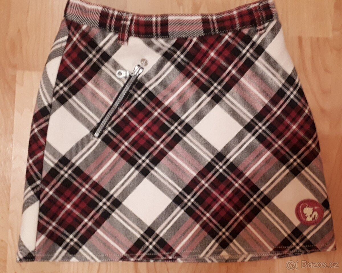 Balík dívčího oblečení na věk 3-6 let, celkem 17 věcí - 12