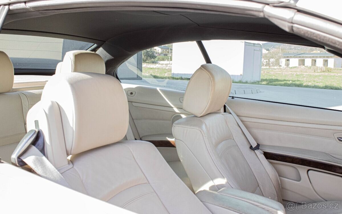 BMW 330D E93 2007 - 12