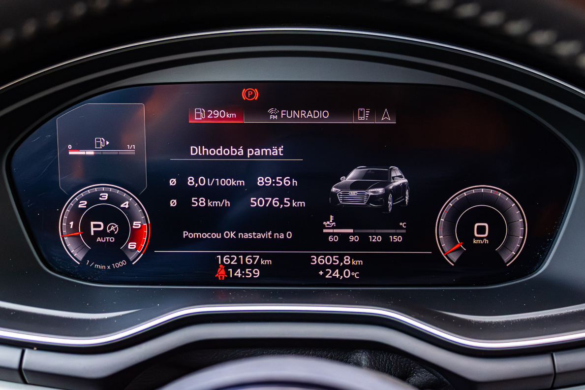 Audi A4 Avant 45 3.0 TDI S line quattro tiptronic / TOP STAV - 12