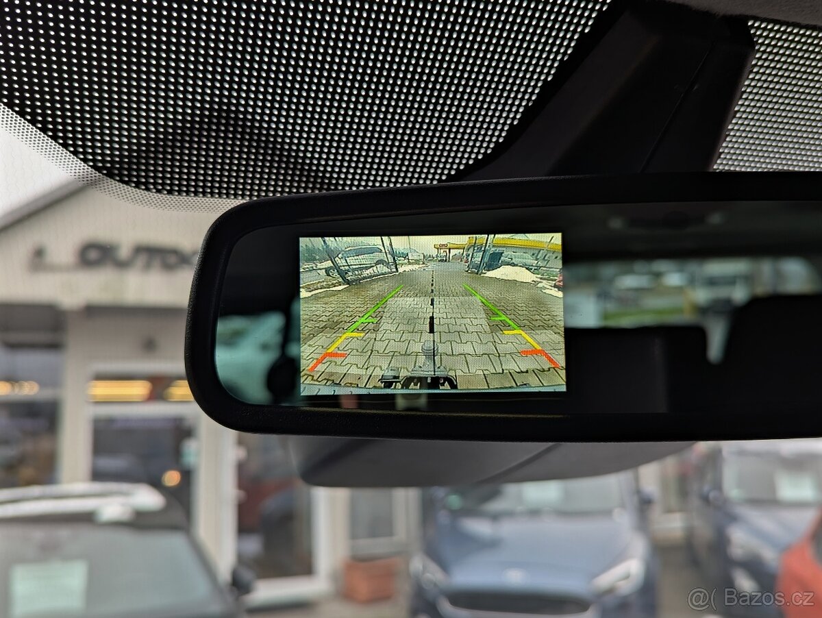 Ford Tourneo Custom 2.2 TDCi 114kW 9 MÍST TITANIUM, KAMERA - 12