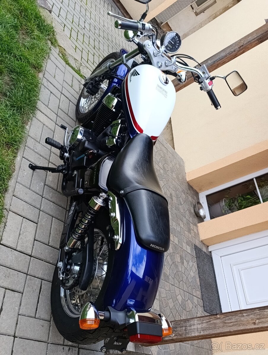 Honda VT 750S - 12