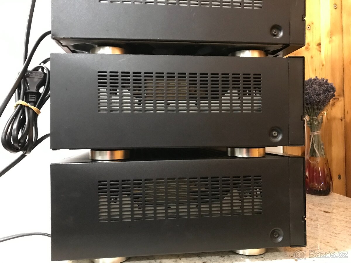 Pioneer A-339/337 - 12