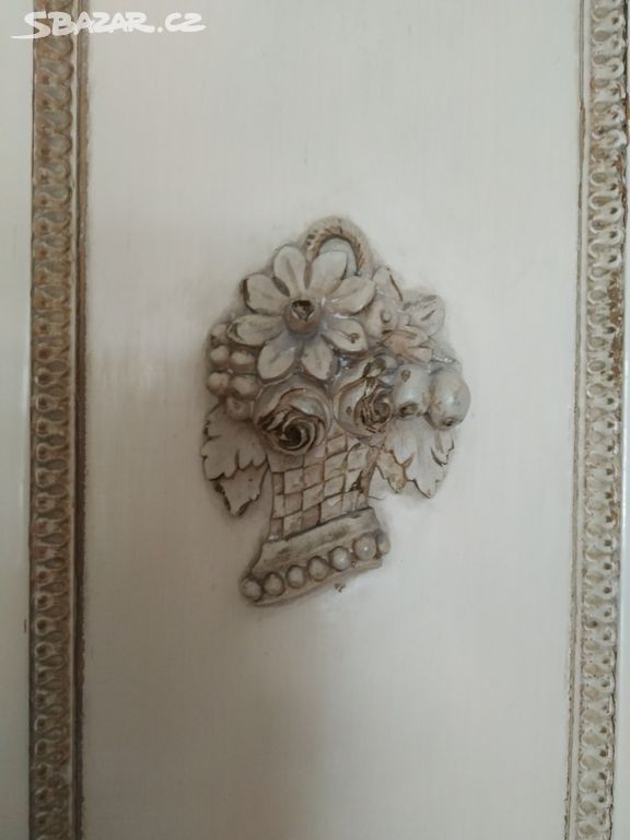 Starožitná ložnice Ludvík XVI 2 skříně a 2 postele - 12