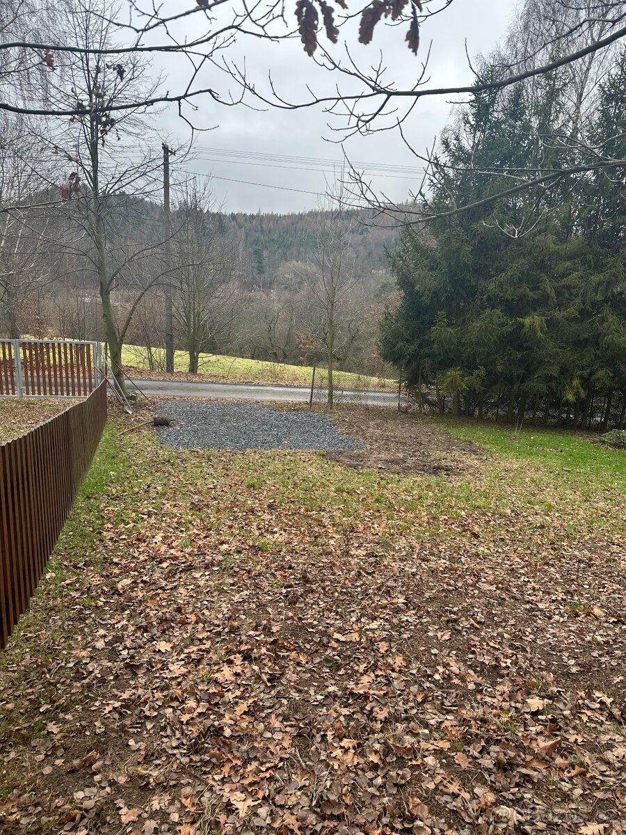 Prodej chaty u lesa - 12