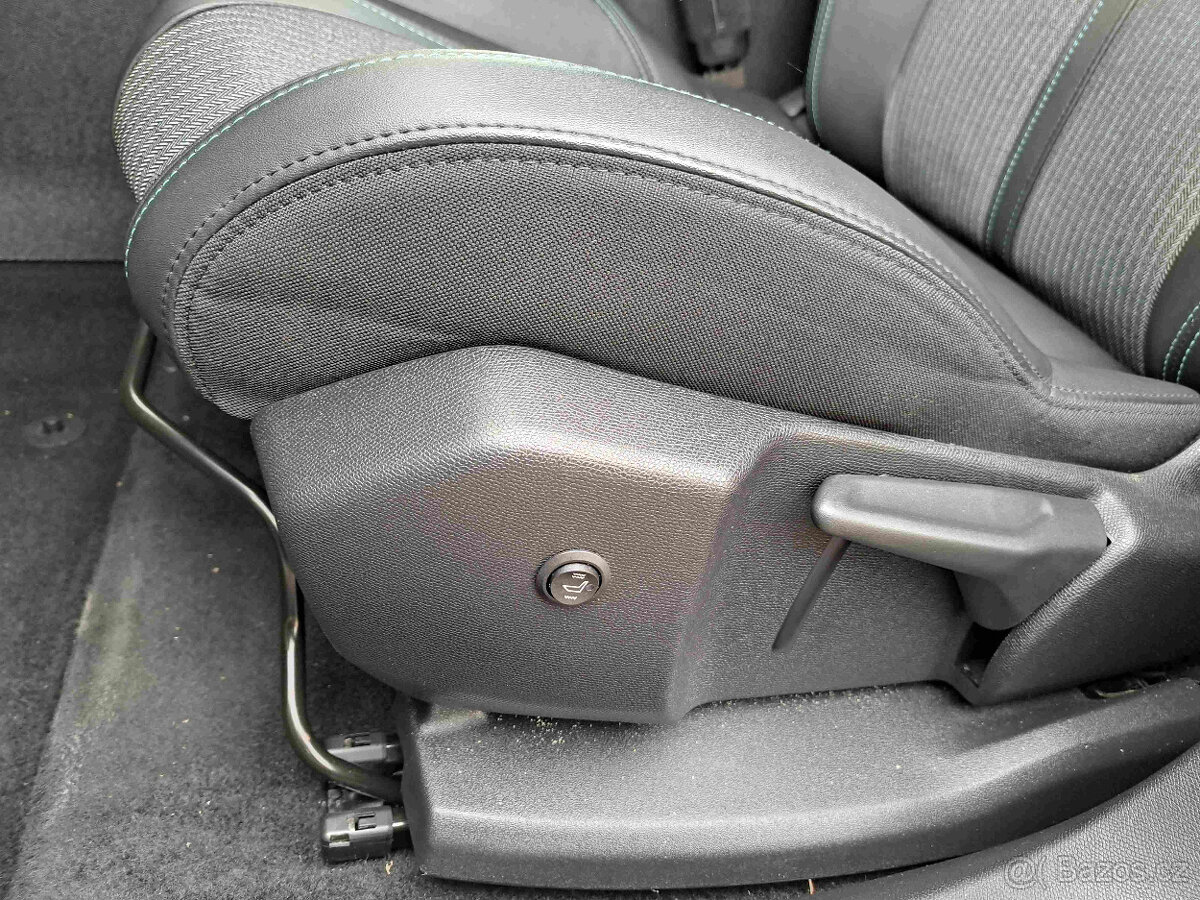 Peugeot 3008 1.2 PT EAT8 ALLURE – 1770 - 12