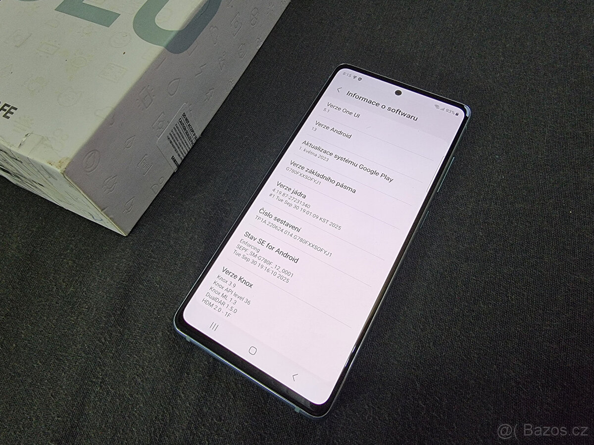 Samsung Galaxy S20 FE G780G 128GB - zachovalý - 12