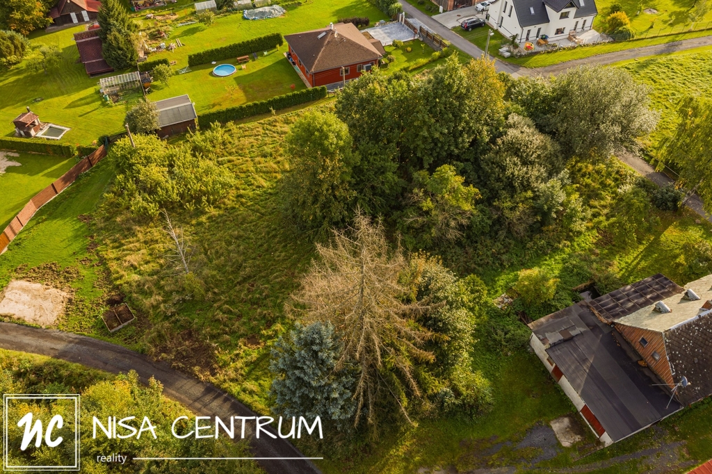 Prodej stavebního pozemku 1533 m² - 12