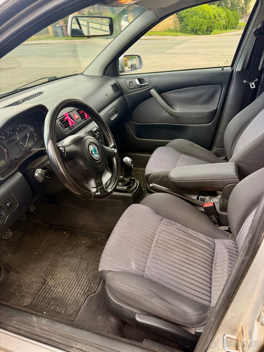 Škoda Octavia 1 Combi - 12