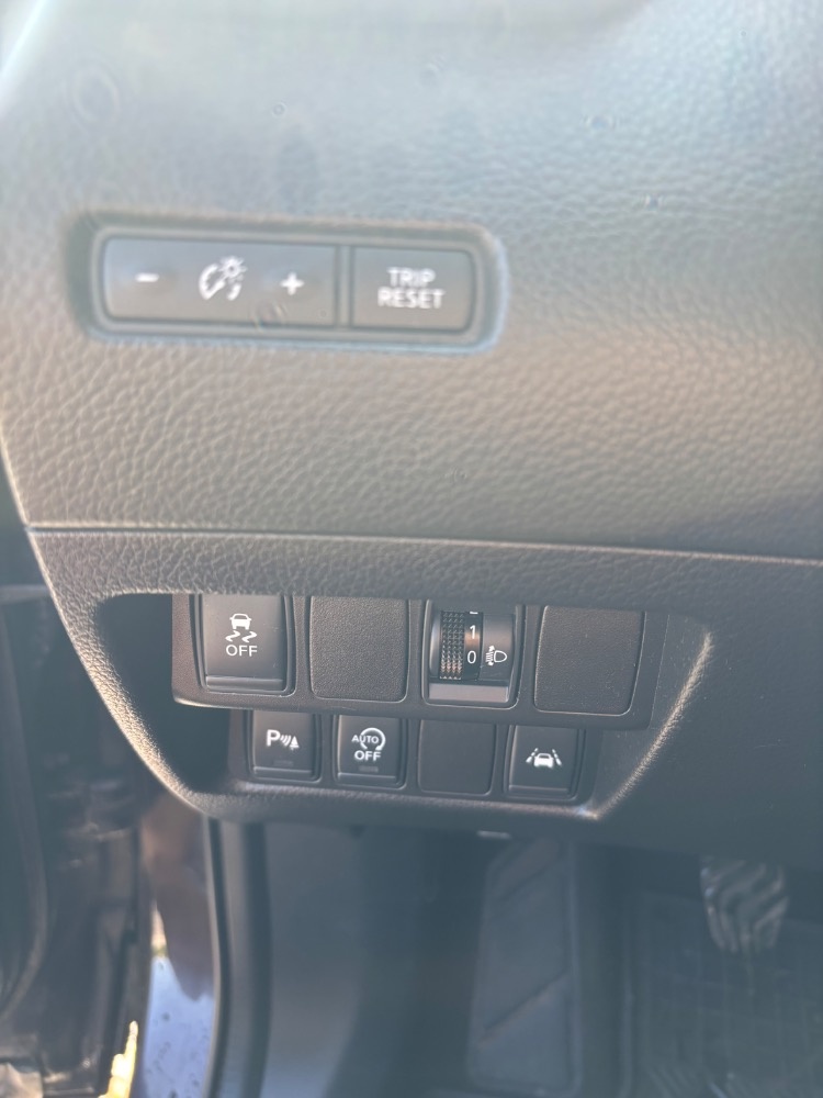 Nissan Qashqai - 12