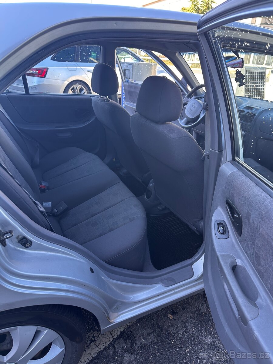 Hyundai Accent 1.3 2003 (63 kW) - 12